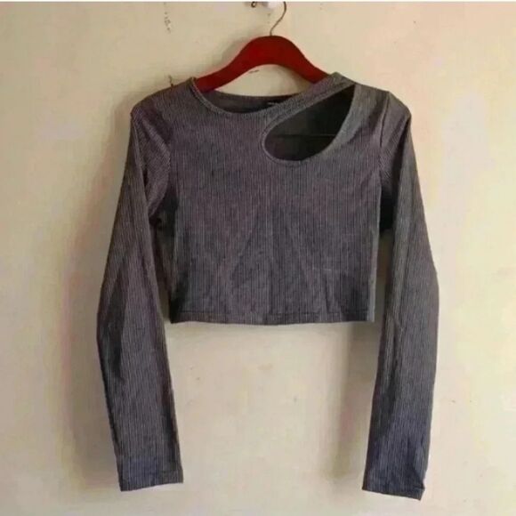 SHEIN Tops - SHEIN Gray Crop Top with Modern Flair